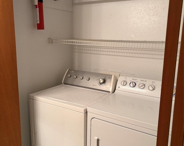 3325 S 15th Street - Photo Thumbnail 13
