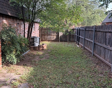3325 S 15th Street - Photo Thumbnail 23