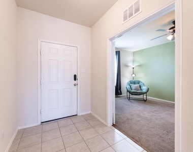 315 Citrus Drive - Photo Thumbnail 3