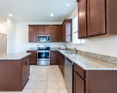 315 Citrus Drive - Photo Thumbnail 11