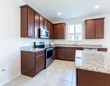 315 Citrus Drive - Photo Thumbnail 10