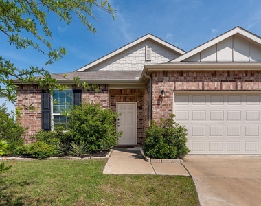 315 Citrus Drive - Photo Thumbnail 1