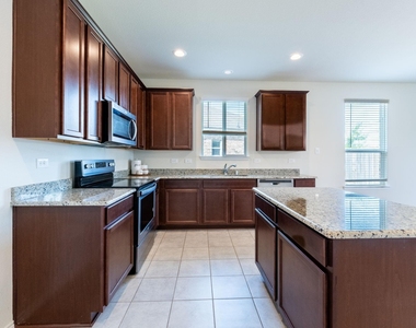 315 Citrus Drive - Photo Thumbnail 9
