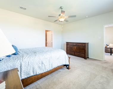 315 Citrus Drive - Photo Thumbnail 18