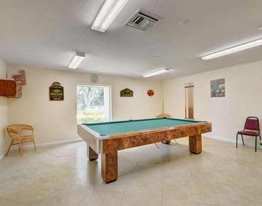 15 Willowbrook Lane - Photo Thumbnail 24