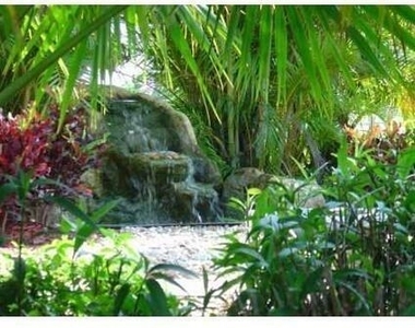 6505 Emerald Dunes Drive - Photo Thumbnail 25