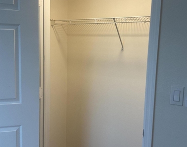 6505 Emerald Dunes Drive - Photo Thumbnail 17