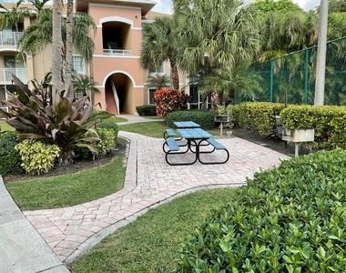 6505 Emerald Dunes Drive - Photo Thumbnail 34