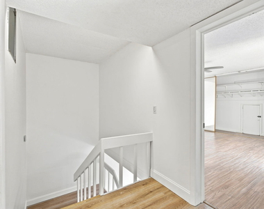 1302 Nebraska Avenue - Photo Thumbnail 14