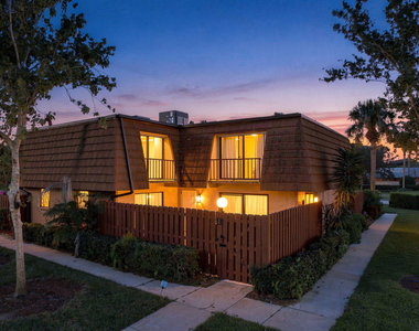1302 Nebraska Avenue - Photo Thumbnail 1