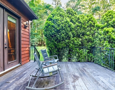 6031 Greystone Drive - Photo Thumbnail 34