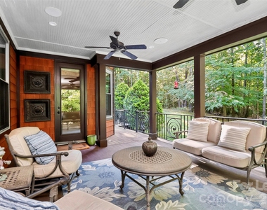 6031 Greystone Drive - Photo Thumbnail 33