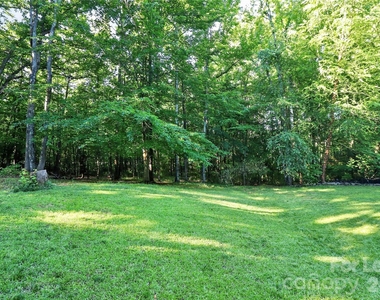 6031 Greystone Drive - Photo Thumbnail 40