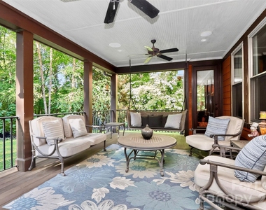 6031 Greystone Drive - Photo Thumbnail 31