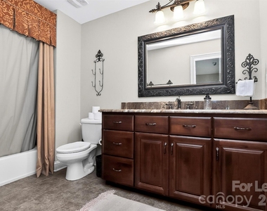 6031 Greystone Drive - Photo Thumbnail 23