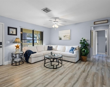 5408 Birch Drive - Photo Thumbnail 3