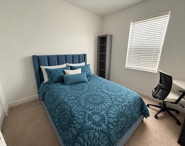 4924 Nw 48th Terrace - Photo Thumbnail 14