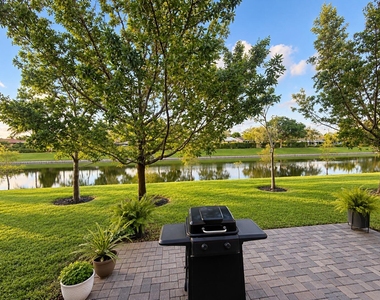 4924 Nw 48th Terrace - Photo Thumbnail 22
