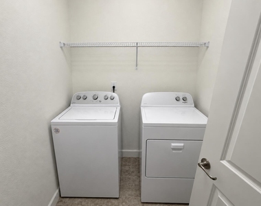 4924 Nw 48th Terrace - Photo Thumbnail 20