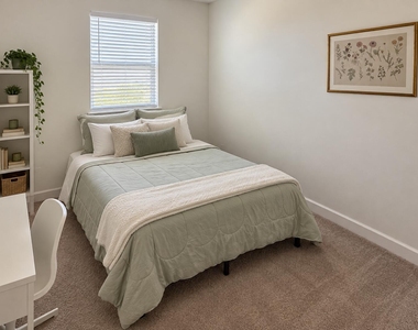 4924 Nw 48th Terrace - Photo Thumbnail 13
