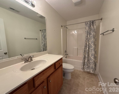 64 Springside Road - Photo Thumbnail 7