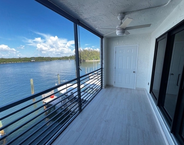 3200 N Ocean Drive - Photo Thumbnail 9