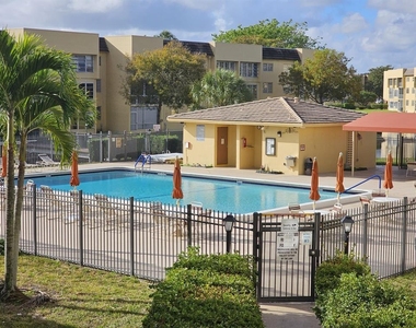 6091 Nw 61st Avenue - Photo Thumbnail 29