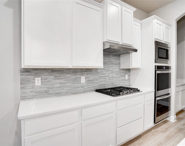 1521 Bison Trail - Photo Thumbnail 5