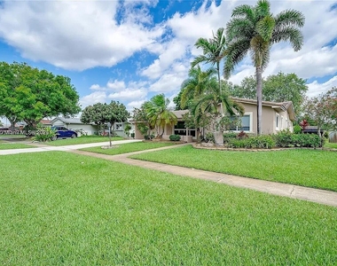 4205 Mckinley Street - Photo Thumbnail 14