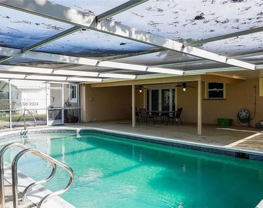 4205 Mckinley Street - Photo Thumbnail 18