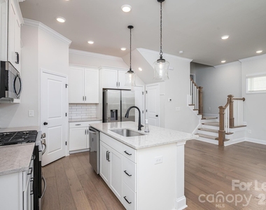 5938 Ardrey Kell Road - Photo Thumbnail 12