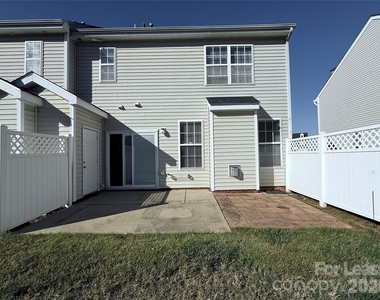 7549 Bluff Point Lane - Photo Thumbnail 15
