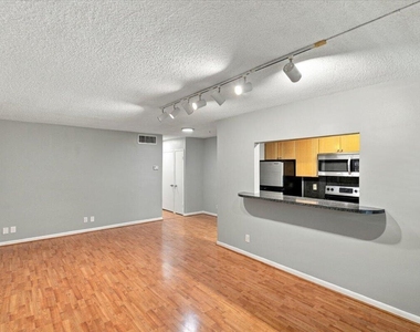 2110 Ne 39th Street - Photo Thumbnail 2