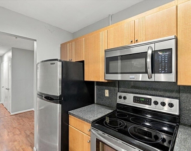2110 Ne 39th Street - Photo Thumbnail 9