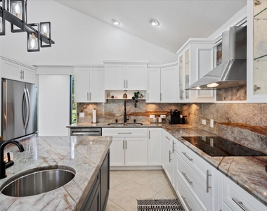 12638 Quercus Lane - Photo Thumbnail 11