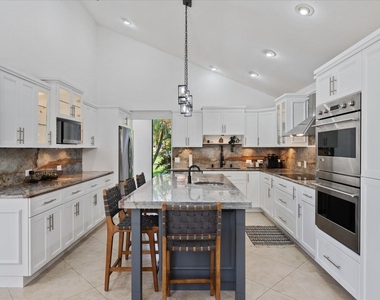 12638 Quercus Lane - Photo Thumbnail 10