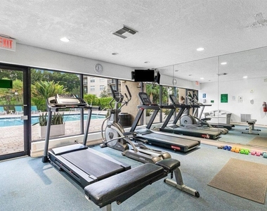 12 Royal Palm Way - Photo Thumbnail 44