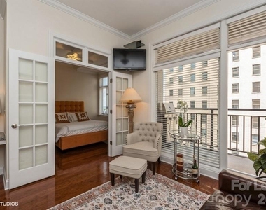 230 S Tryon Street - Photo Thumbnail 16