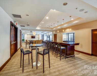 230 S Tryon Street - Photo Thumbnail 23
