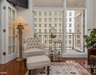 230 S Tryon Street - Photo Thumbnail 6