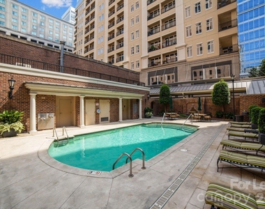 230 S Tryon Street - Photo Thumbnail 26
