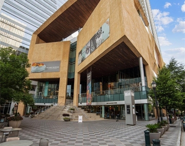 230 S Tryon Street - Photo Thumbnail 42