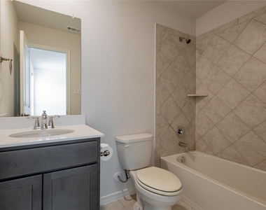 1816 Ferguson Lane - Photo Thumbnail 22