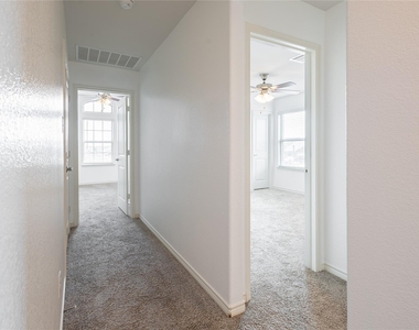 1816 Ferguson Lane - Photo Thumbnail 25