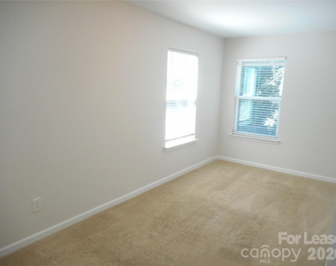 5522 Harris Cove Drive - Photo Thumbnail 20