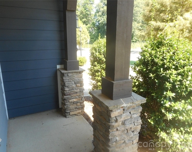 5522 Harris Cove Drive - Photo Thumbnail 2