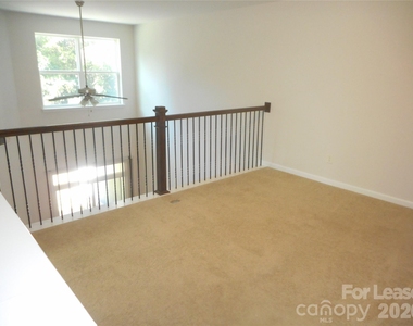 5522 Harris Cove Drive - Photo Thumbnail 18