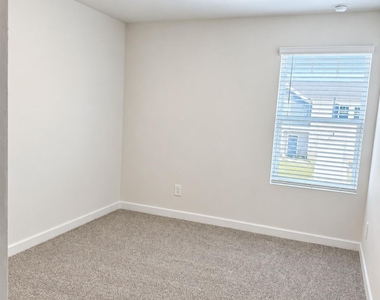 9024 Foggy Brook Loop - Photo Thumbnail 12
