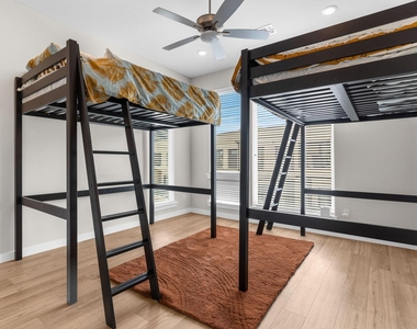 3432 Red Moon Way - Photo Thumbnail 7