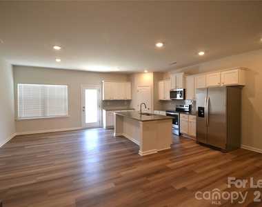 206 Culpepper Creek Way - Photo Thumbnail 5
